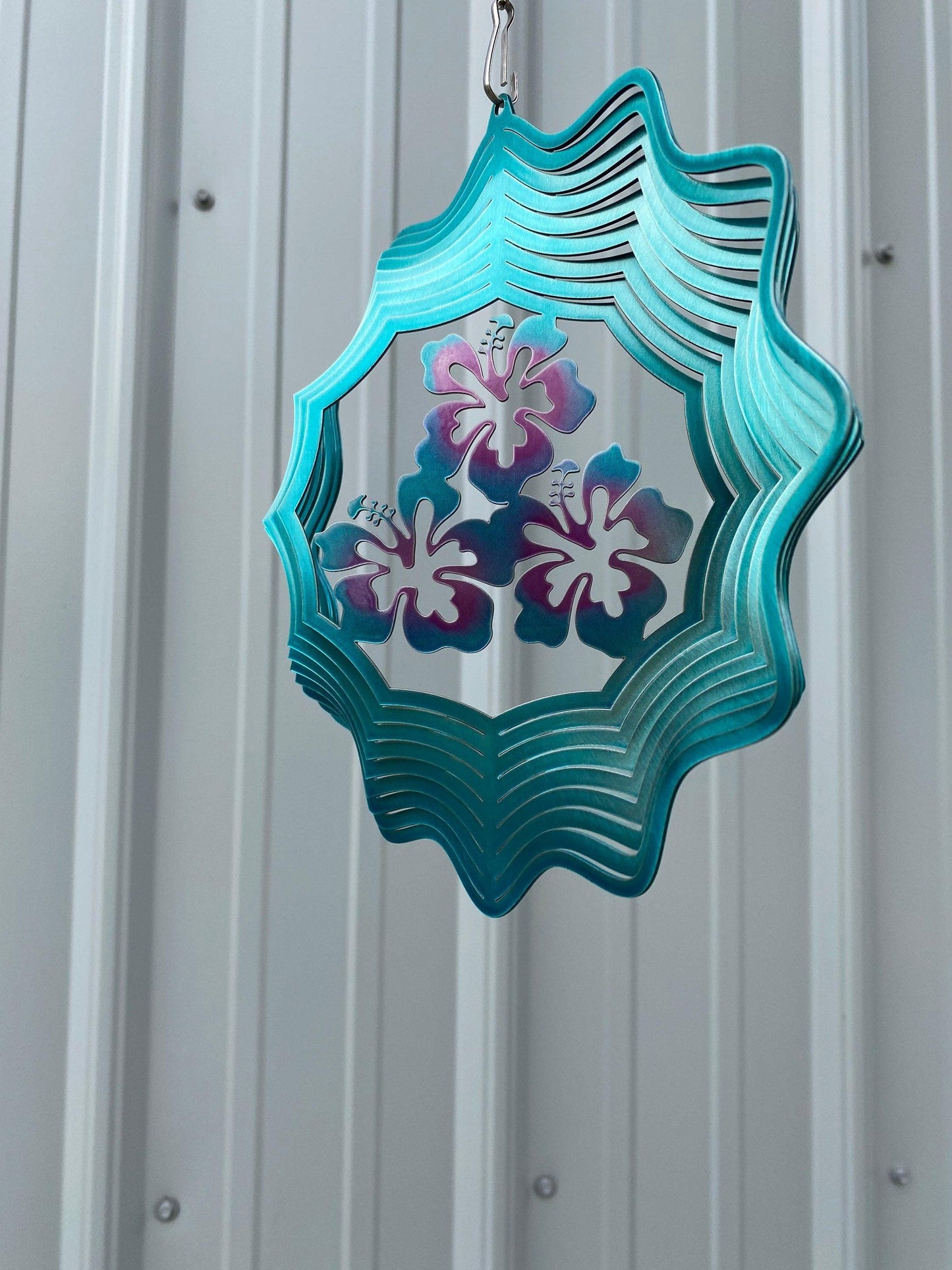 Hibiscus Flower Metal Wind Spinner – Garden & Patio Decor - RMMDecor