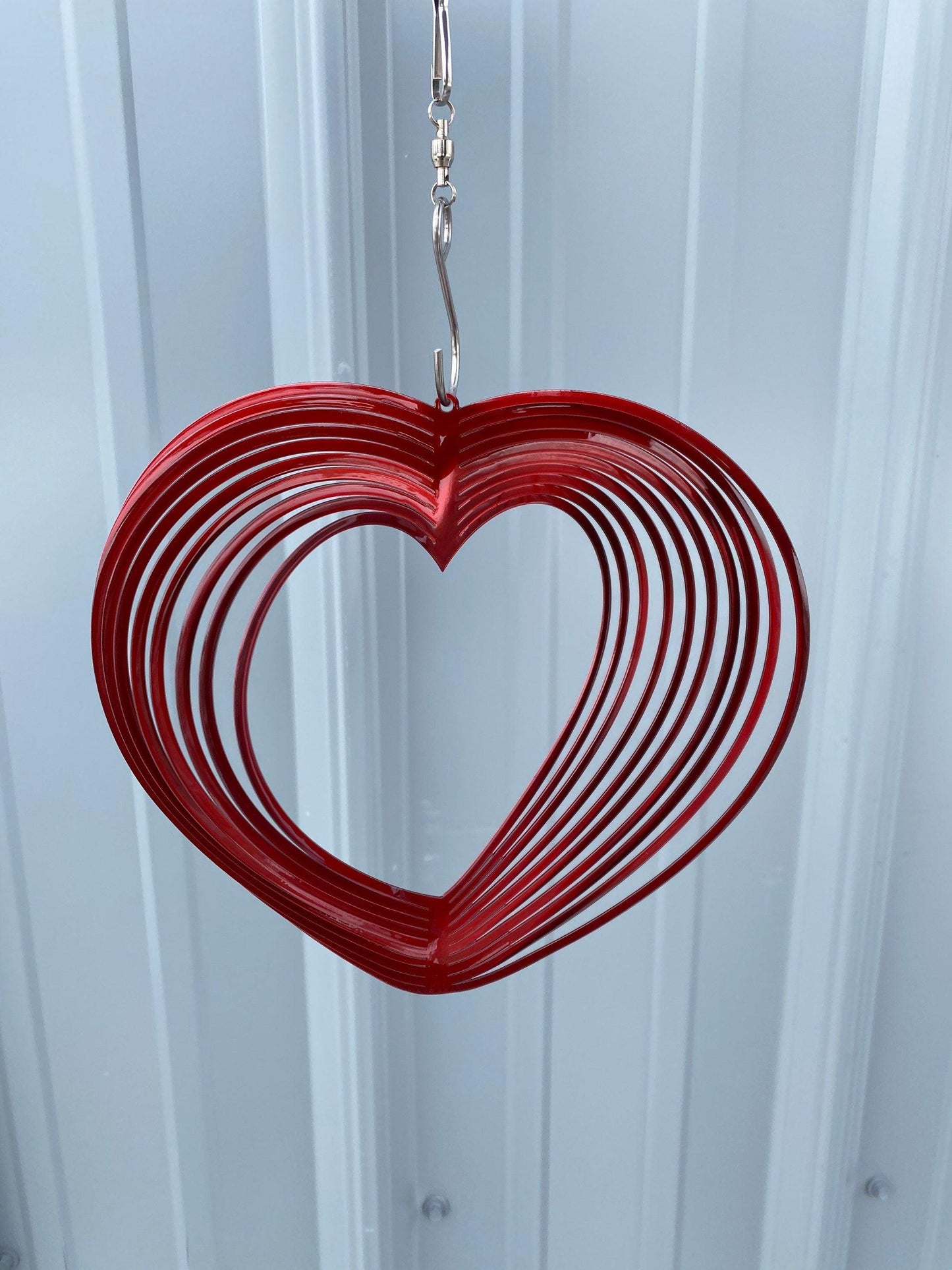 Heart Wind Spinner – Romantic Metal Garden Art & Gift - RMMDecor