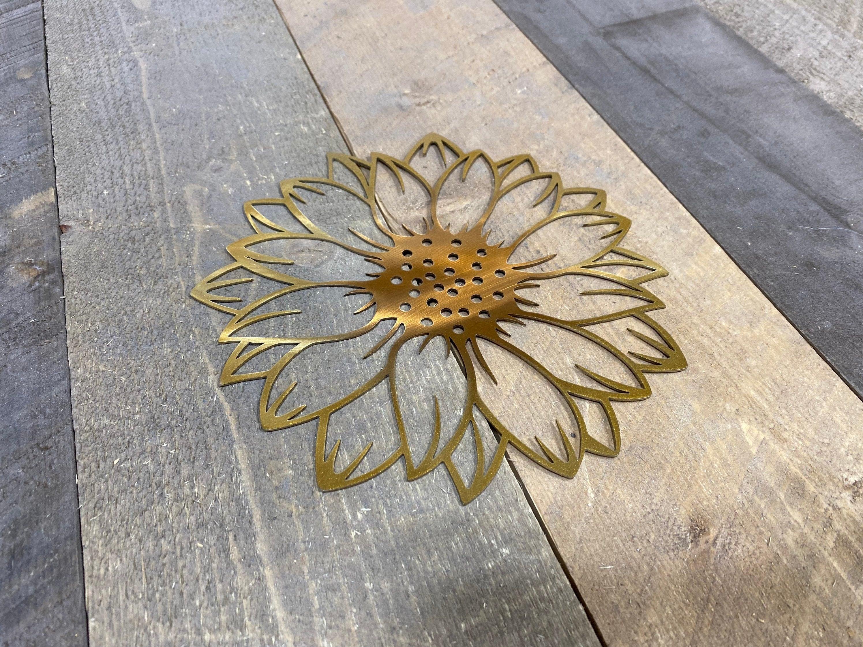 Sunflower Metal Wall Art – Rustic Home & Garden Decor - RMMDecor
