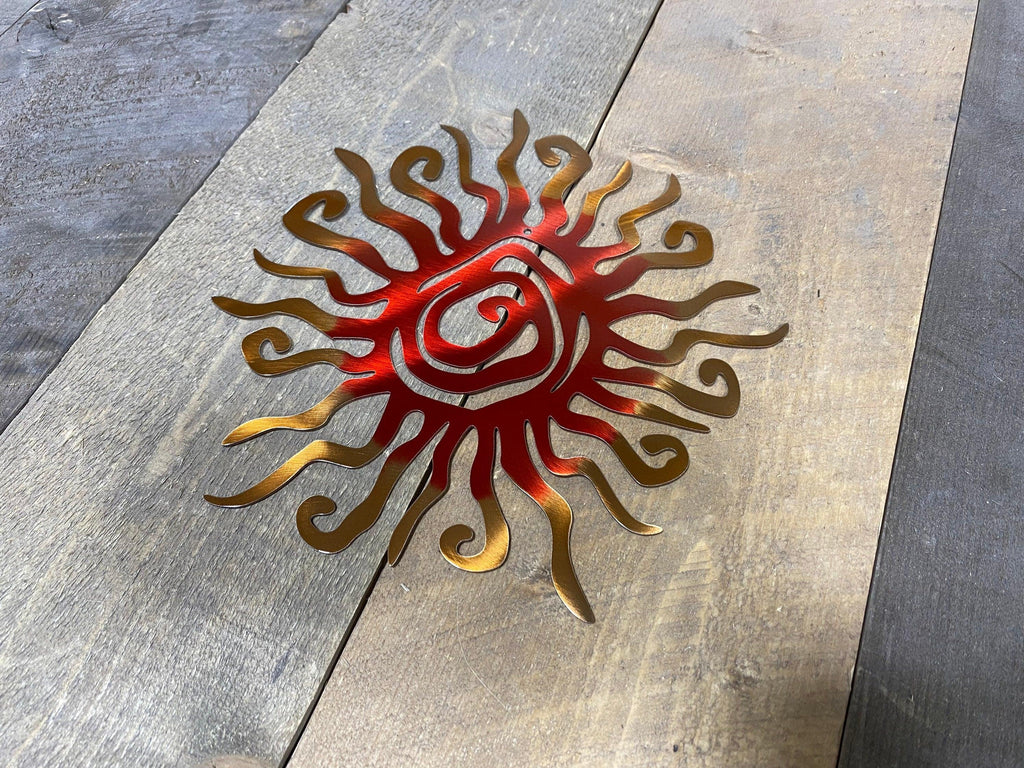 Retro Metal Sun Wall Art – Vibrant Indoor & Outdoor Decor - RMMDecor
