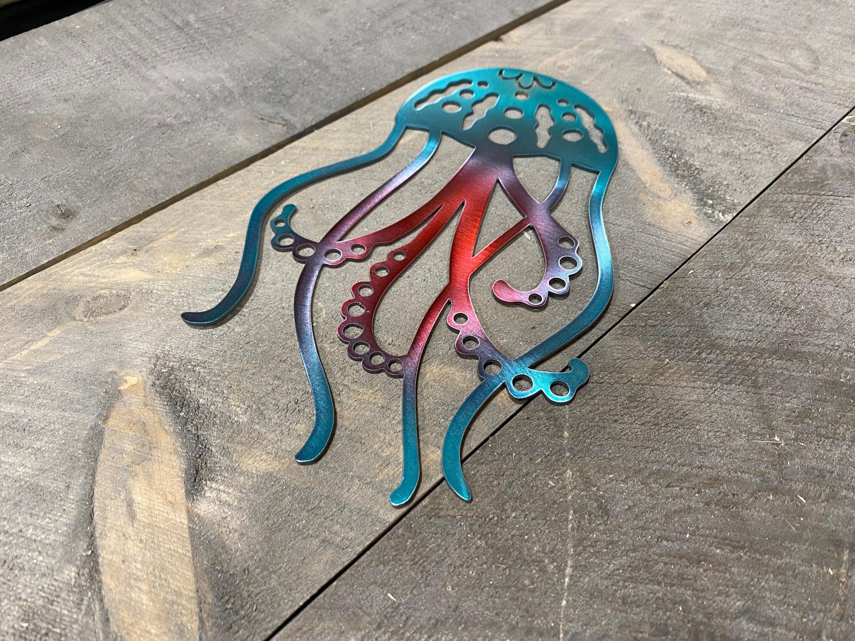 Coastal Jellyfish Metal Wall Art – Beach & Ocean-Themed Decor - RMMDecor