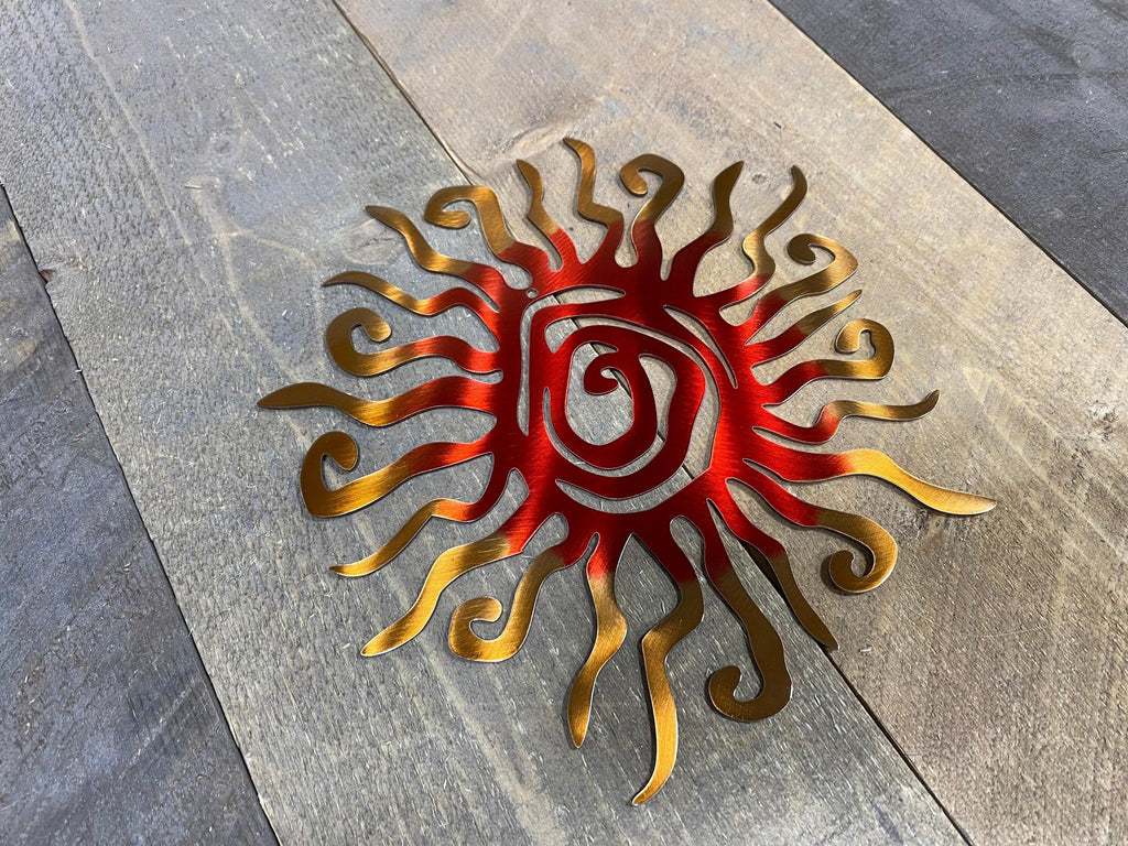 Retro Metal Sun Wall Art – Vibrant Indoor & Outdoor Decor - RMMDecor