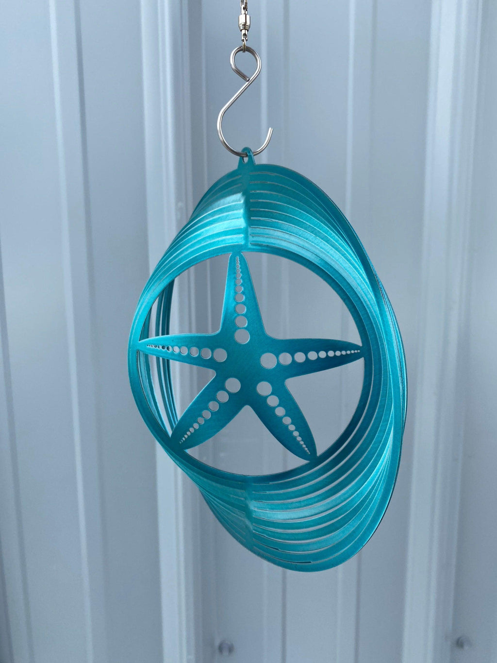 Starfish Wind Spinner – Coastal Metal Art for Beach & Nautical Decor - RMMDecor